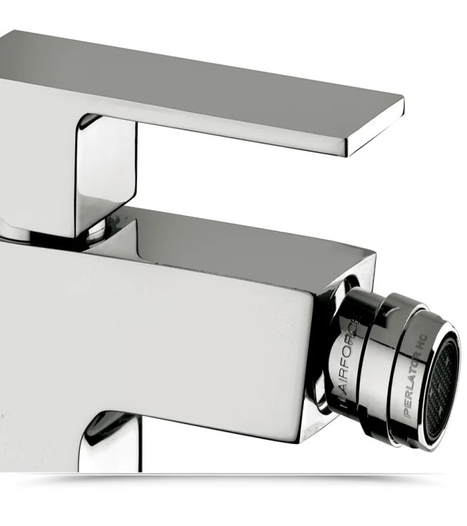 Coppia di miscelatori Paffoni Elle lavabo e bidet con pilette di scarico