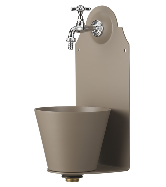 FONTANELLA A PARETE TORTORA